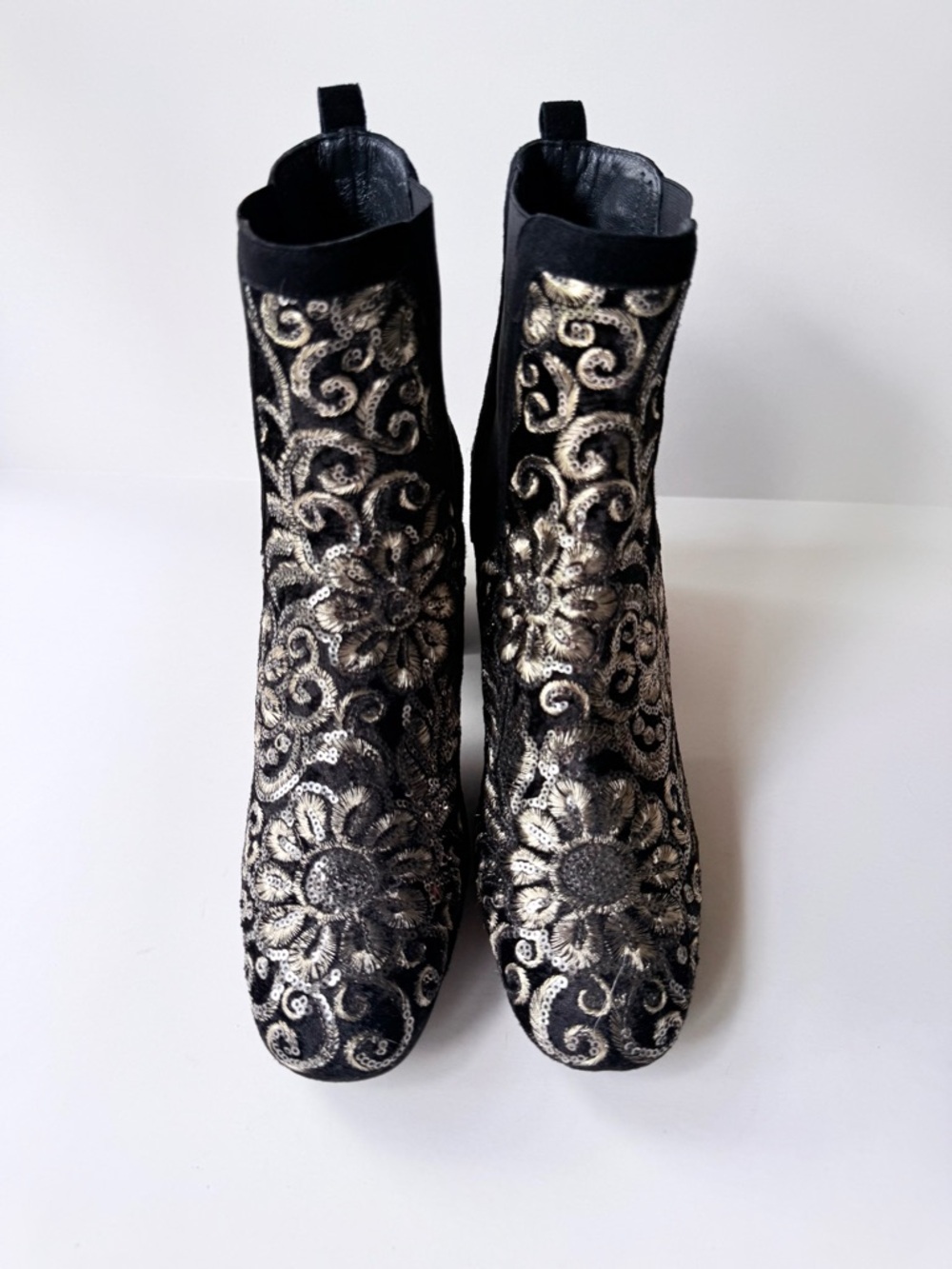 Stuart Weitzman Mediate Metallic Bootie Black Velvet Gold Sequin Embroidery 9.5N - Picture 3 of 14